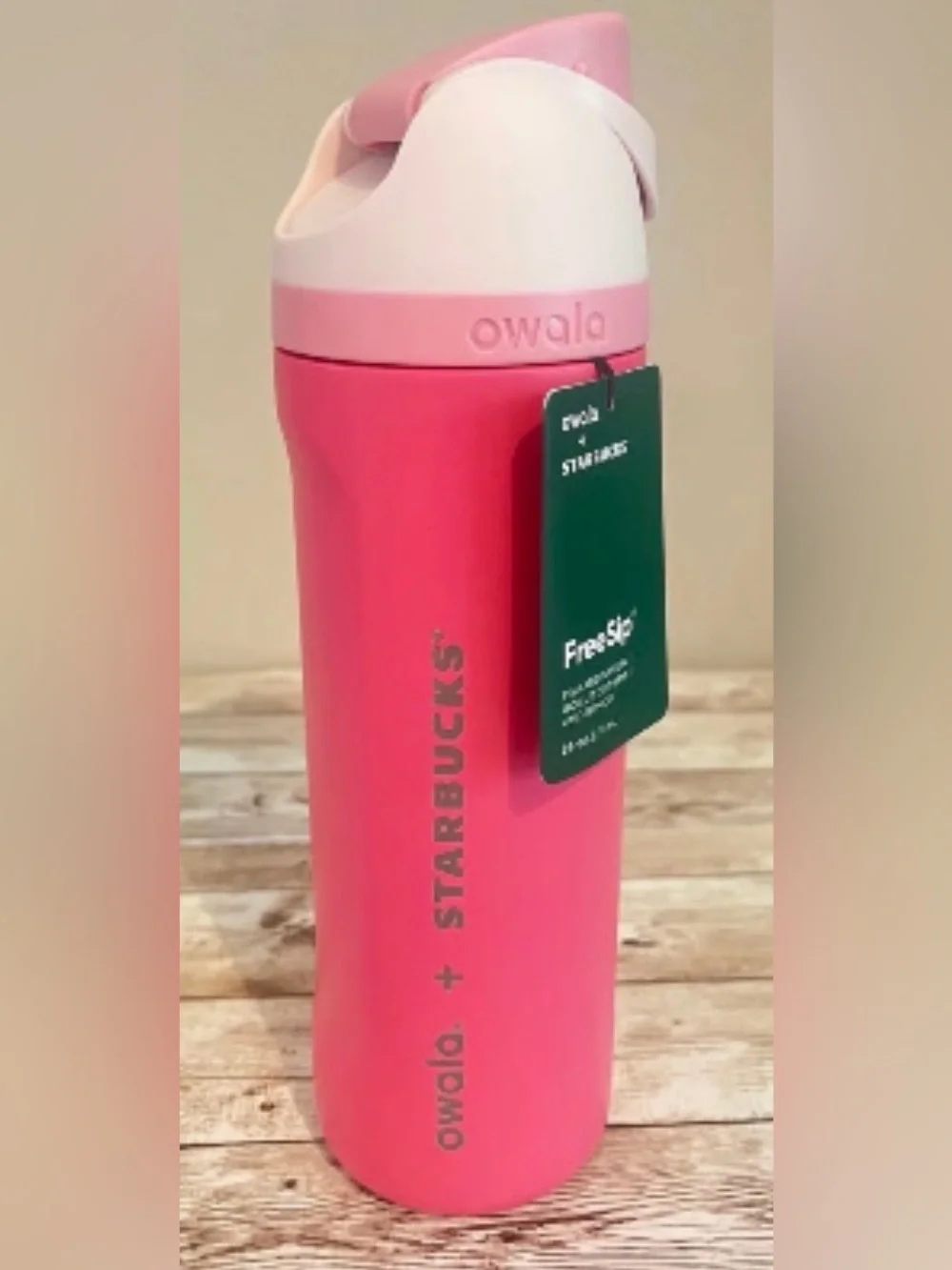 Owala + Starbucks Pink Freesip Water Bottle